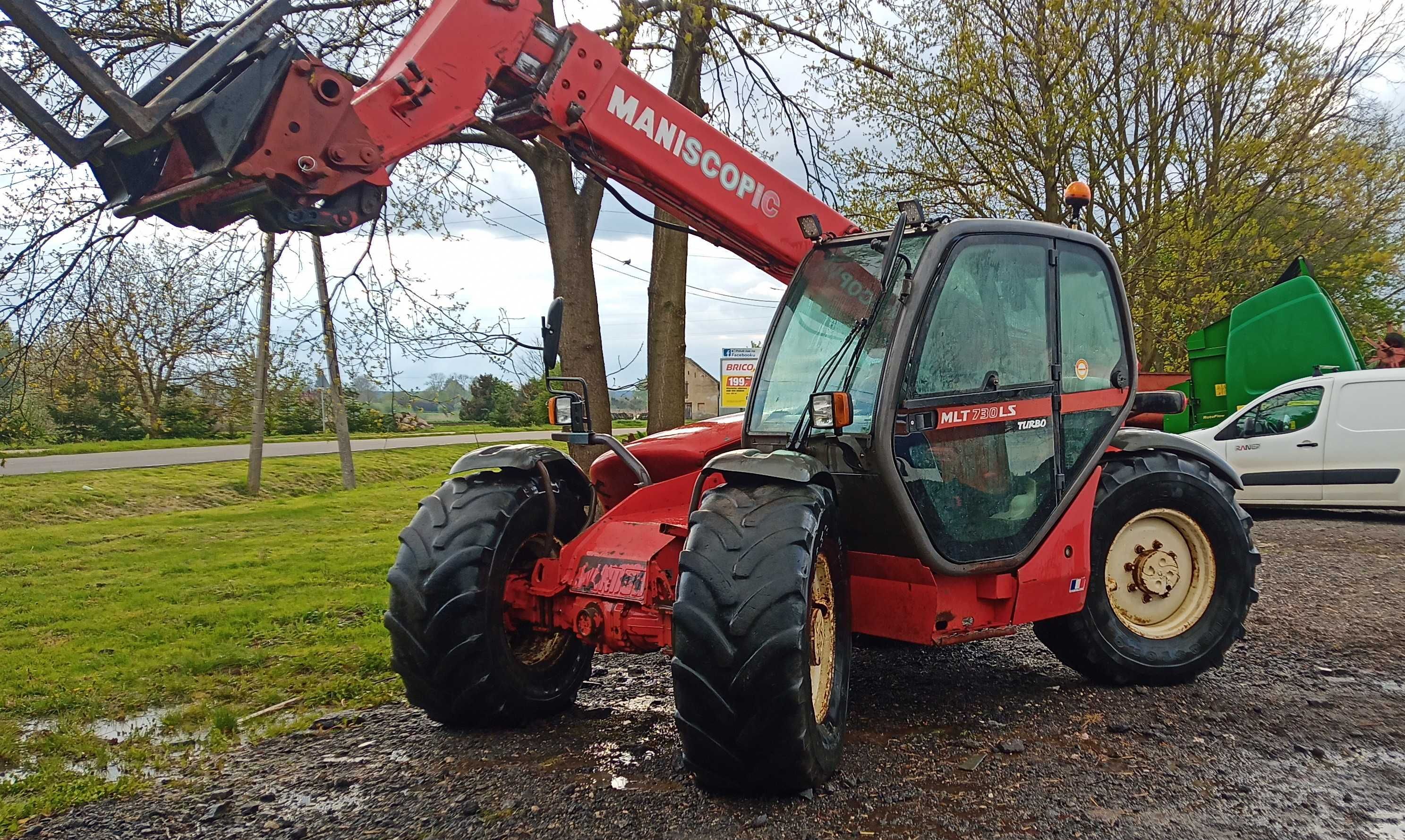 Ładowarka teleskopowa Manitou 732 MLT