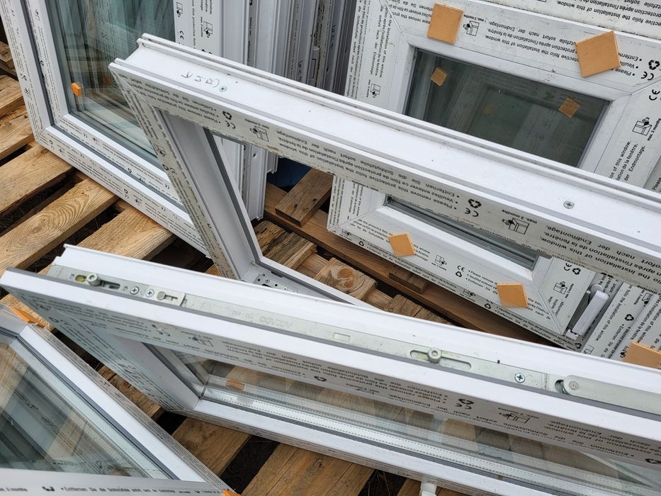 Okna PCV nowe 100 x 50 RU