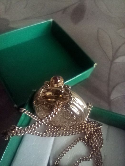 Продам новие часи-кулон ,,ЧАЙКА,, ссср