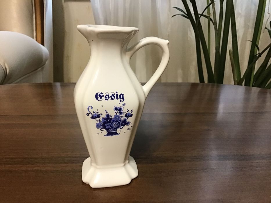 Кувшинчик для уксуса, масла Германия.