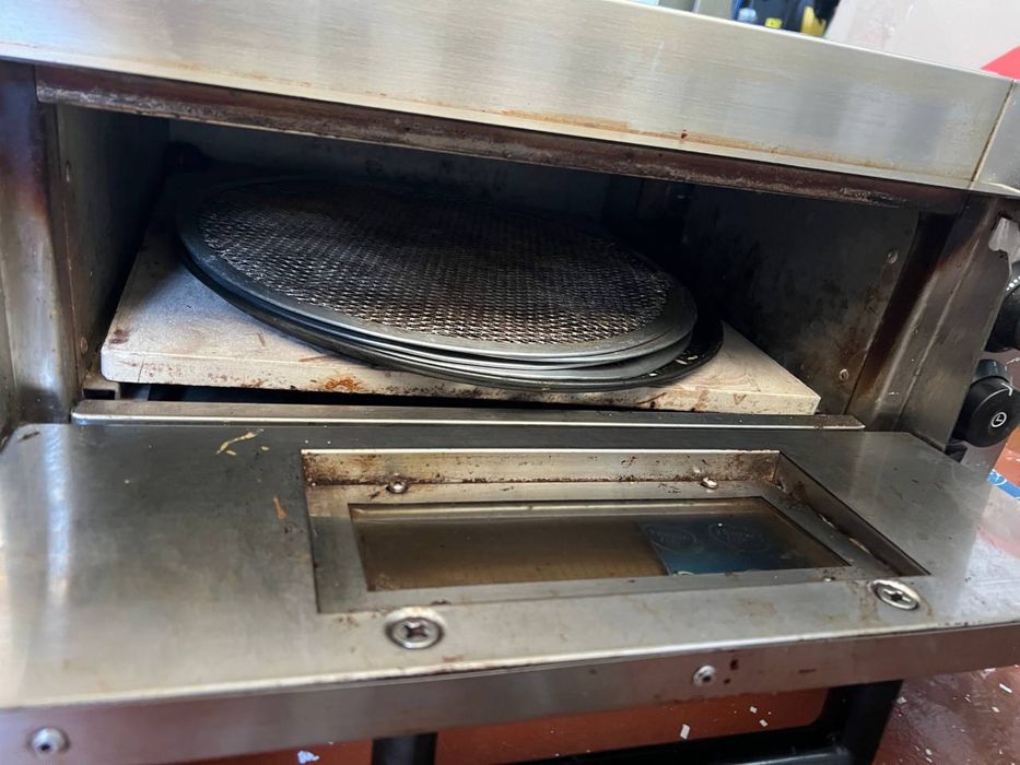 Продам пицца печь