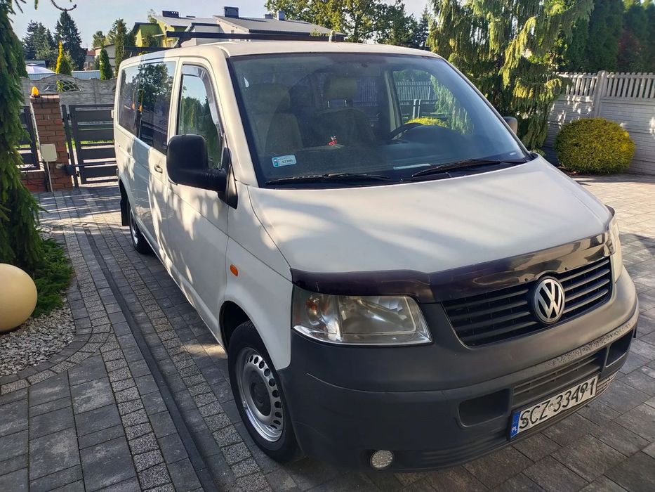 Volkswagen Transporter Sprzedam 9-osobowego Transportera T5 Long