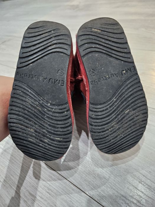 Buty emu 24 biedronki