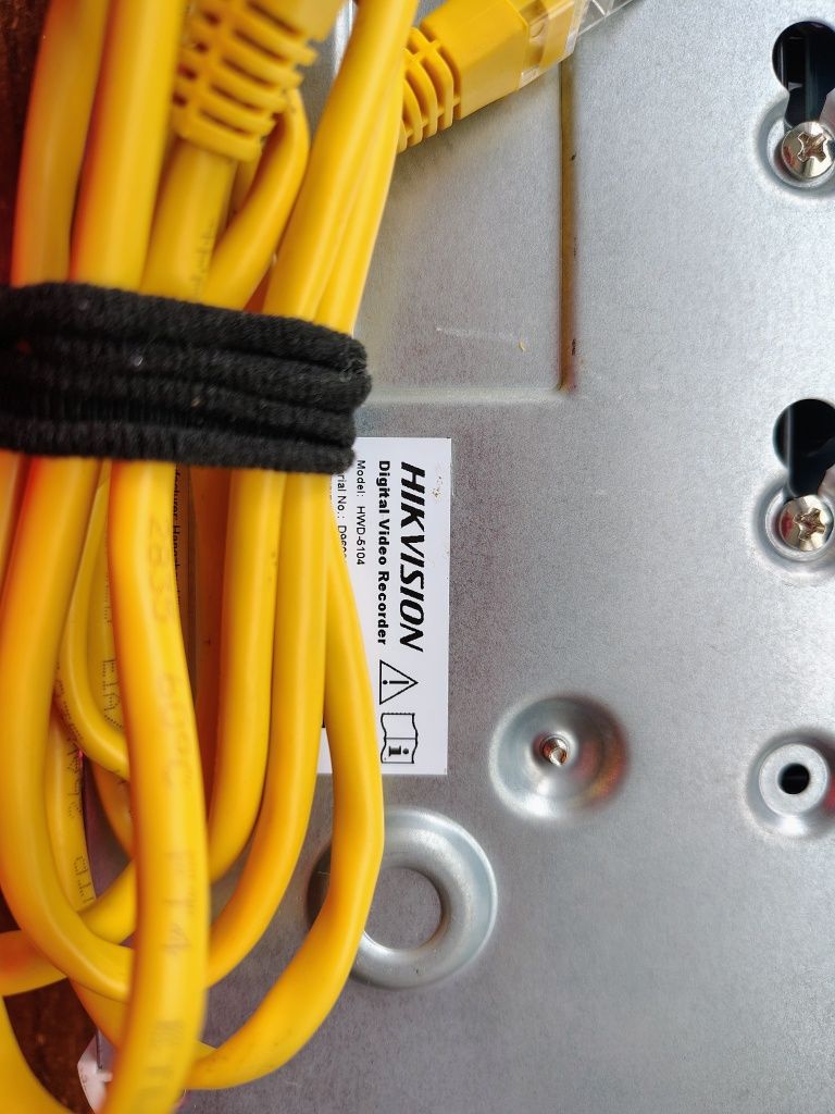 Rejestrator do TV przemysłowej CCTV Hikvision