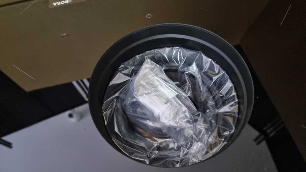 Płyta indukcyjna z wyciągiem oparów powietrza BORA Pure,76 cm.Jak nowa