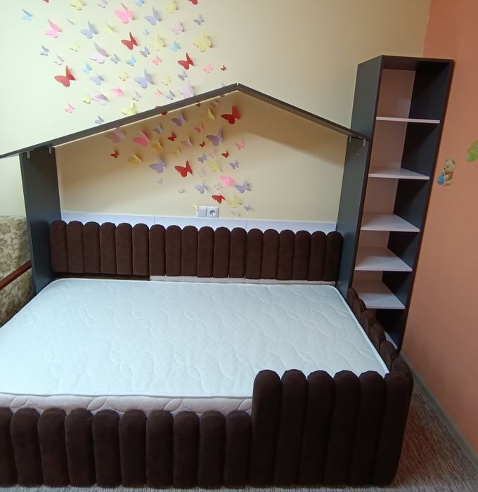 Мебель в детскую комнату.