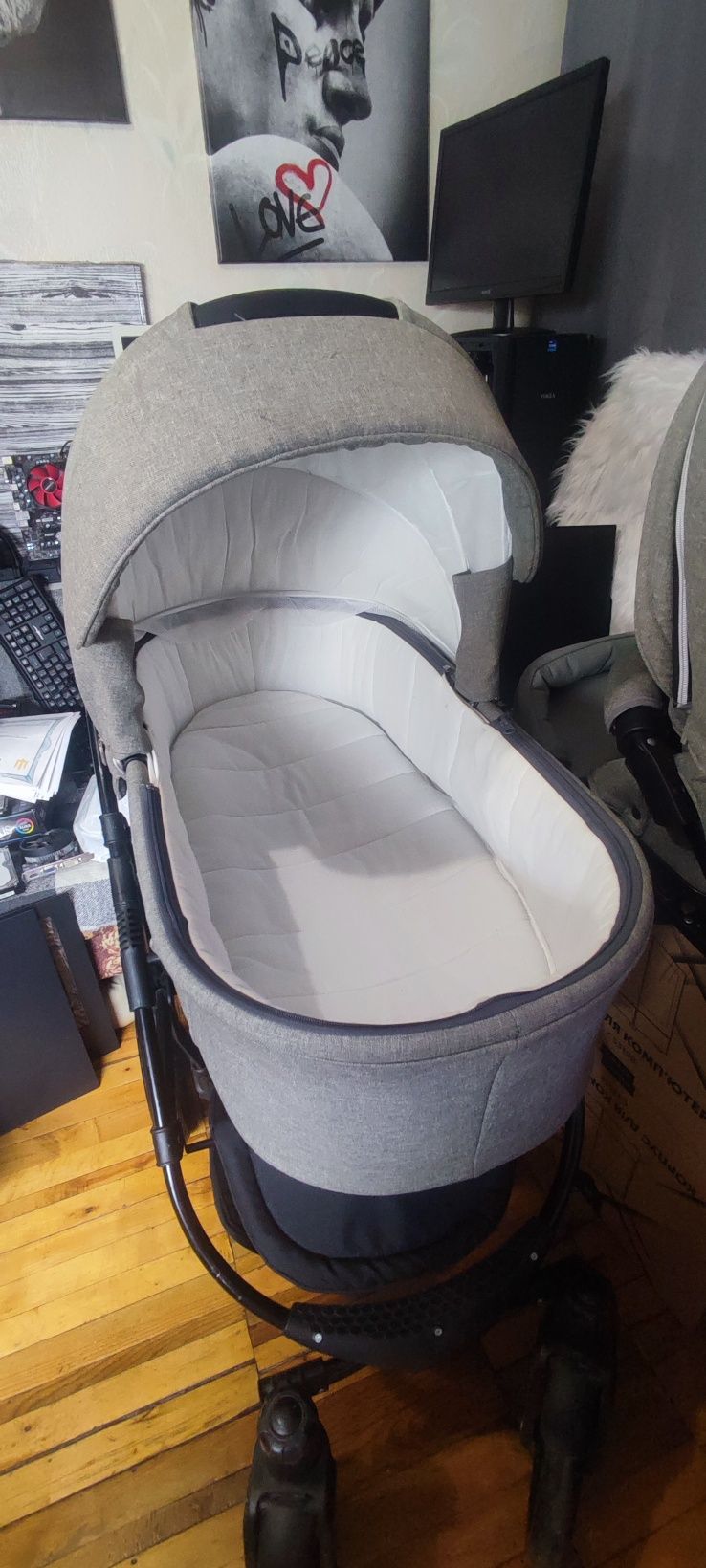 Продам дитячий візочок 2 in 1