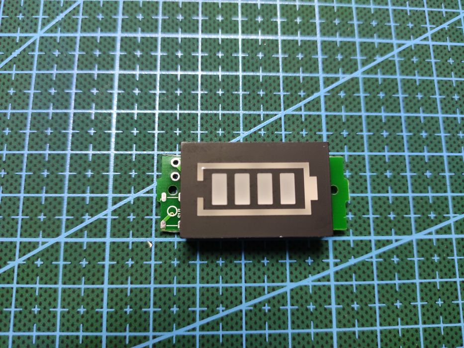 Индикатор заряда Li-Ion аккумулятора