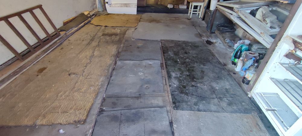 Продам гараж.  .