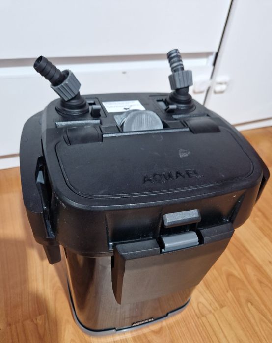 Akwarium z osprzętem