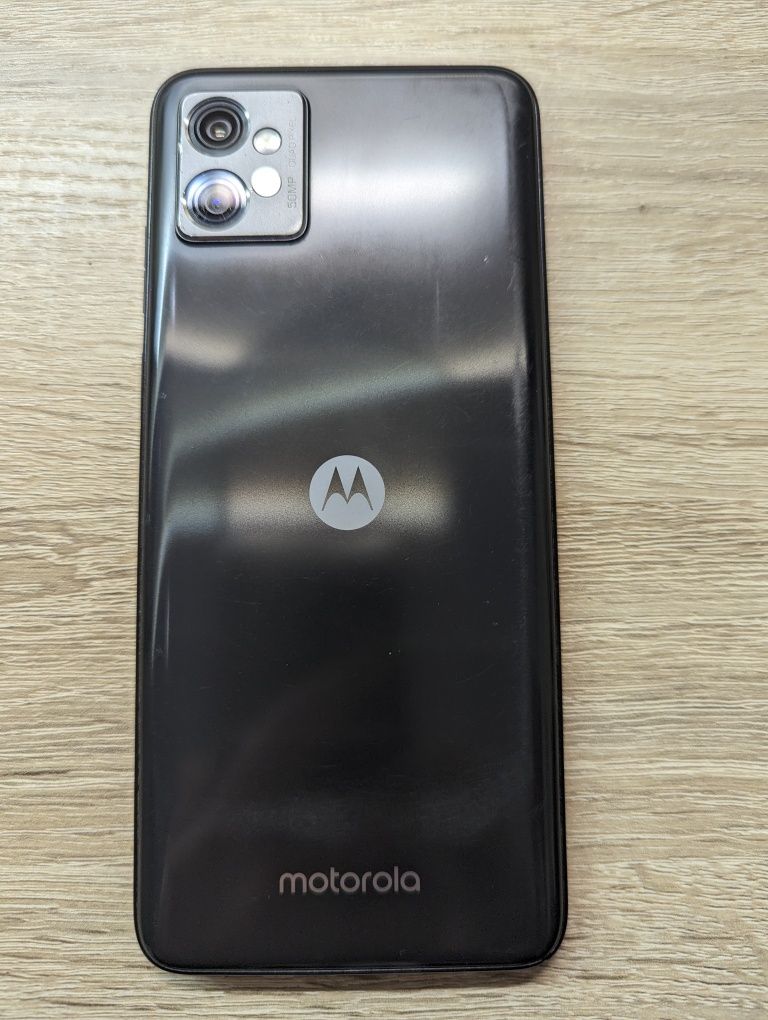 Телефон Motorola Moto G32 6/128