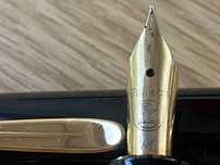 Pióro Pelikan.