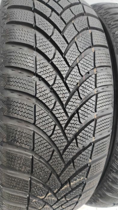 Opony Zimowe 195/55/15 Semperit 2szt 8mm 2022r Jak Nowe