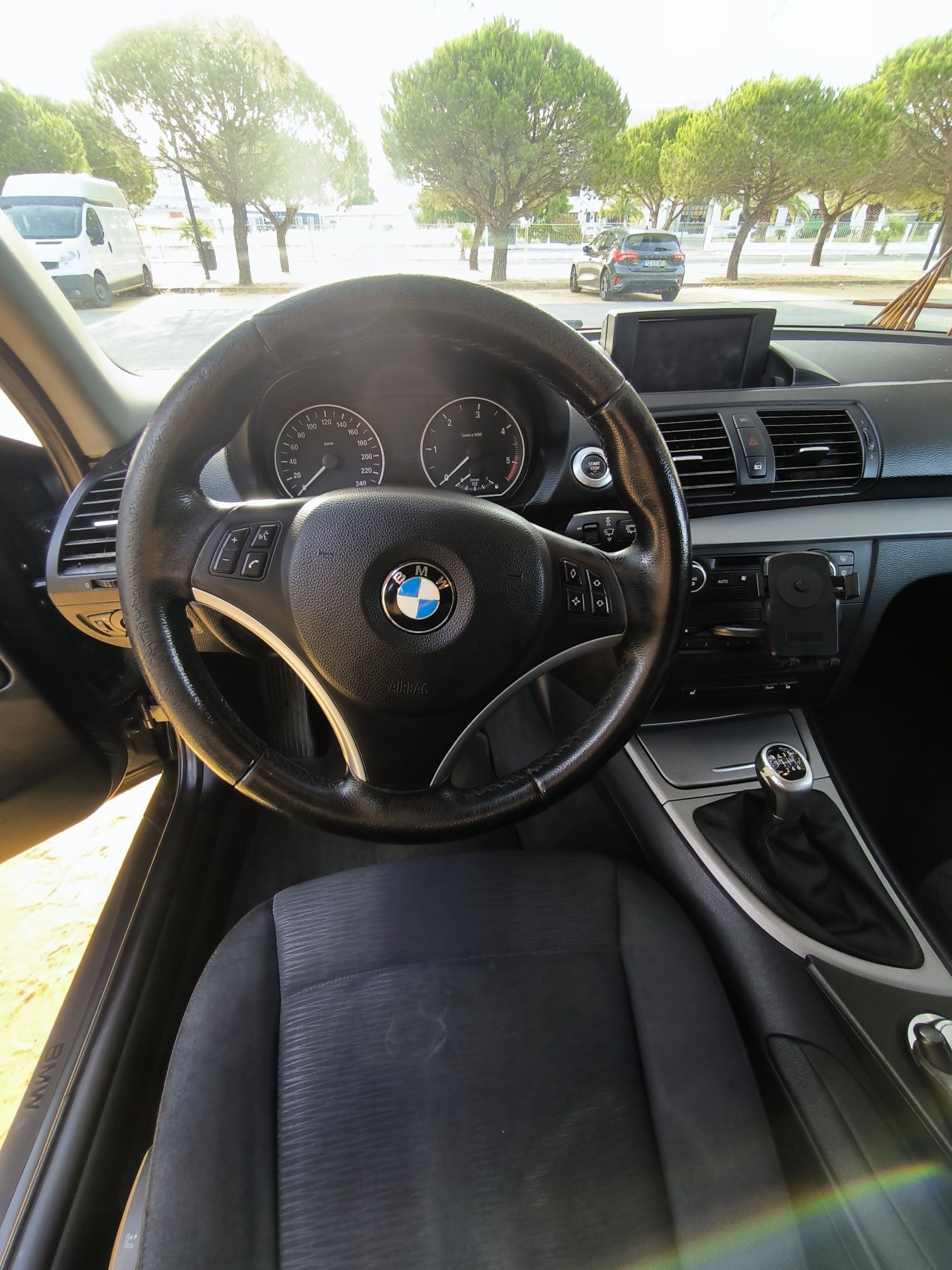 BMW 118 D 143 CV