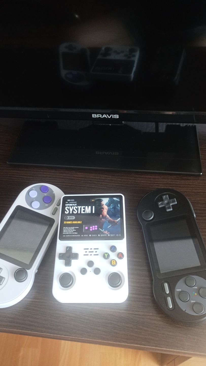 Продам партативну контроль R36S 64 GB 6000 game