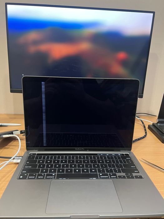 MacBook Pro 13’ 2020 A2338 M1/16GB/256GB - MDM на запчастини