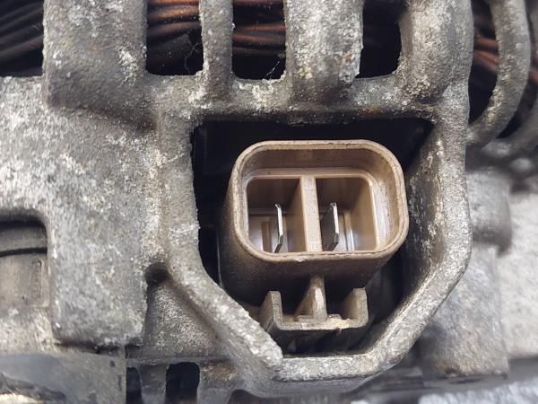 Alternador MAZDA MPV II (LW)