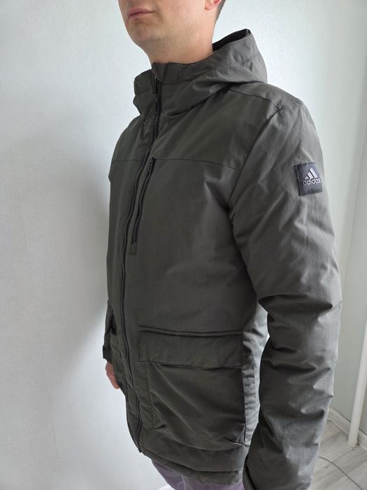 Продам курточку Adidas