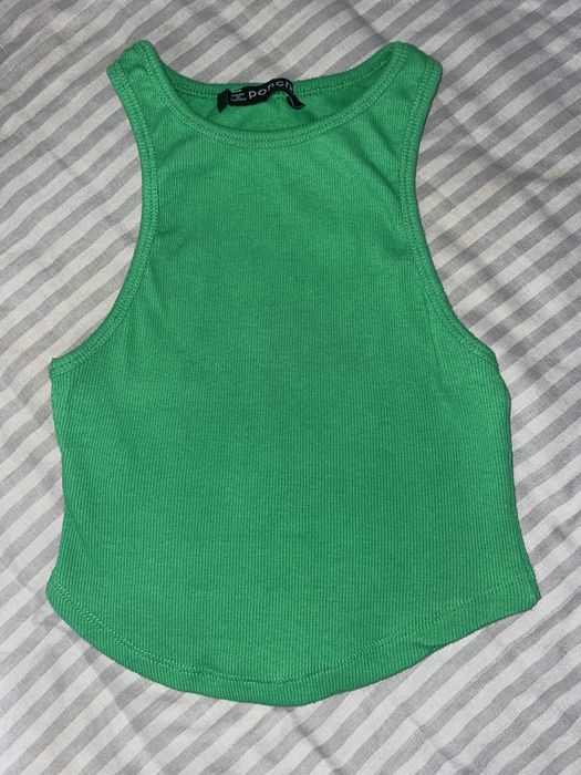 Літній топ.