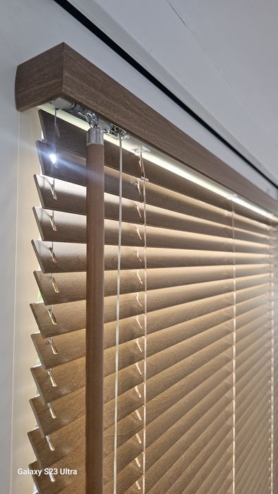 Żaluzje drewniane aluminiowe rolety plisy moskitiery tanio