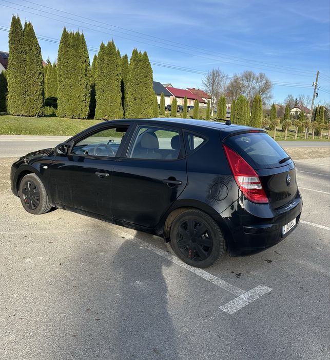 Hyundai i30 1.4 + lpg 2010r