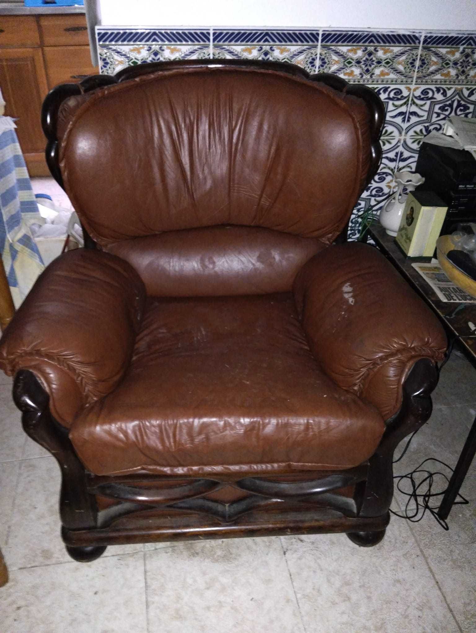 Sofás em Cabedal: 75 € NEGOCIÁVEL