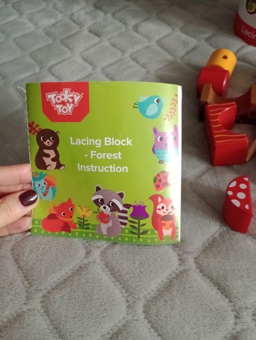 Drewniane klocki do nawlekania Tooky Toy