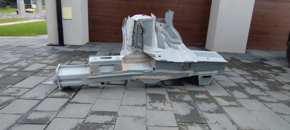 Podłużnica prawa przód, 2022r, crafter, man 2