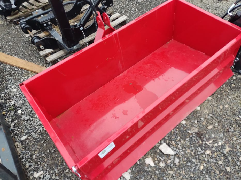 skrzynia załadunkowa na tył trakotra- dowóz na terenie polski