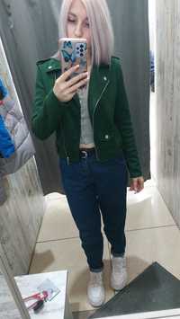 Куртка косуха  замшевая зелёного цвета
