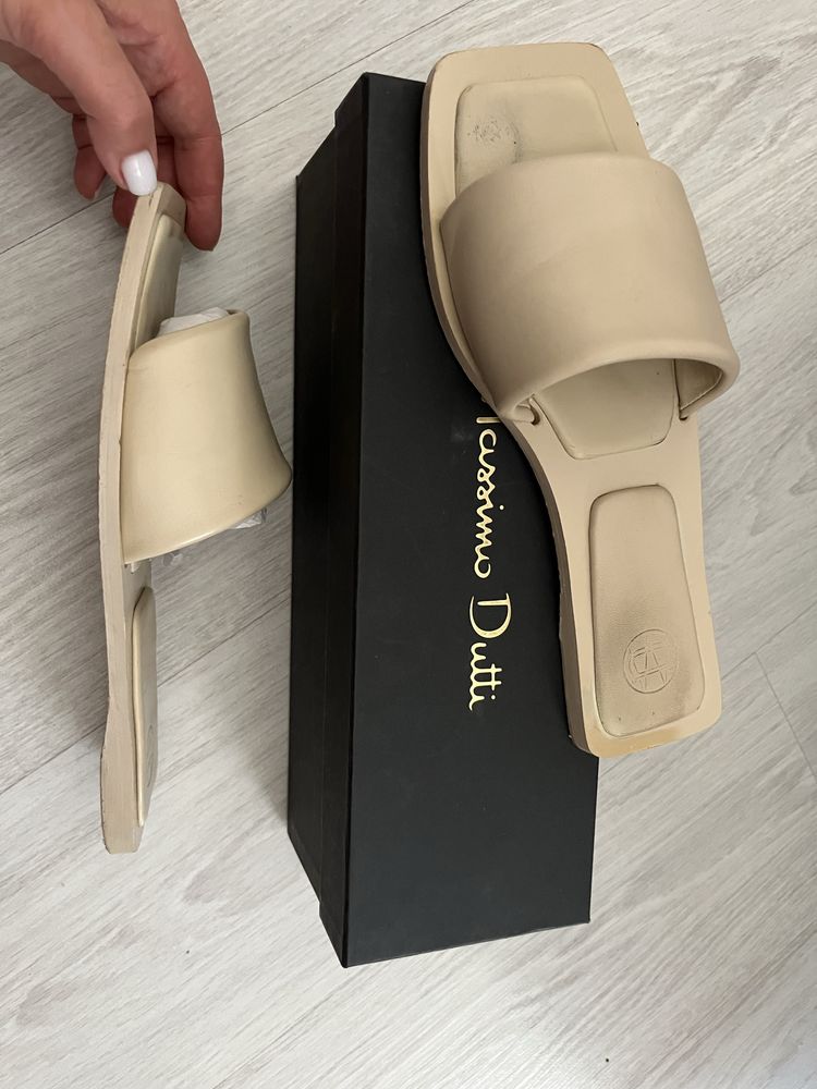 Шльопанці Massimo Dutti, 39p