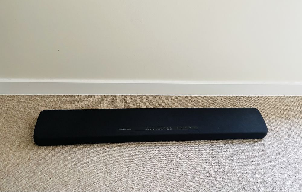 Soundbar Yamaha YAS-107 2.1 all-in-one z subwooferem