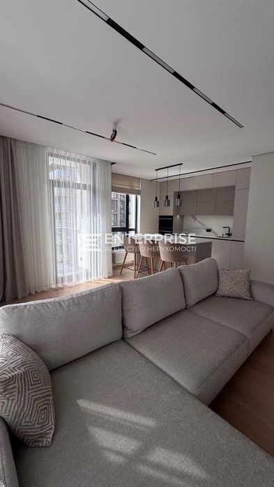 Продаж 2 кімнатної дизайнерської квартири в ЖК “Файна Таун”