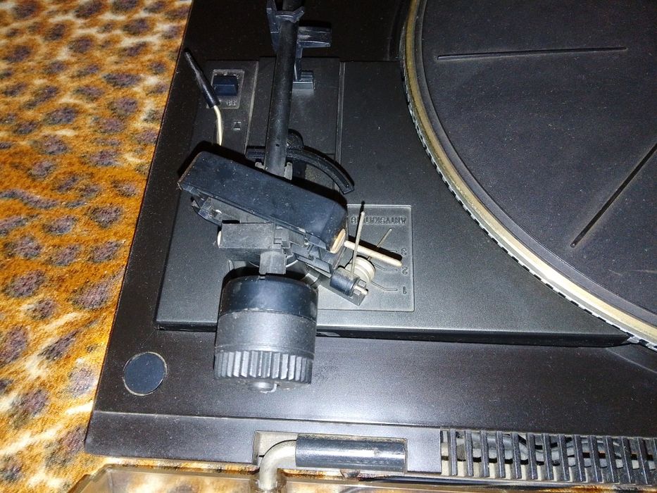 Програвач вінілових платівок Вега122С