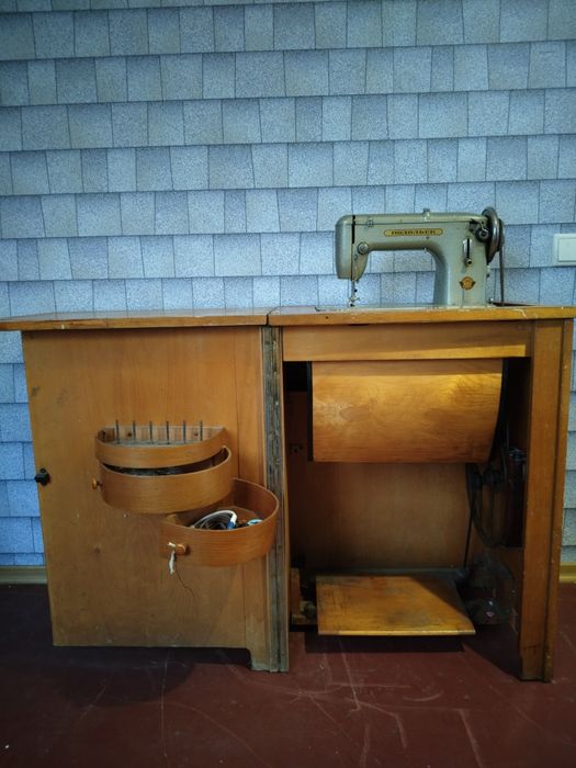 Швейная машина Подольск