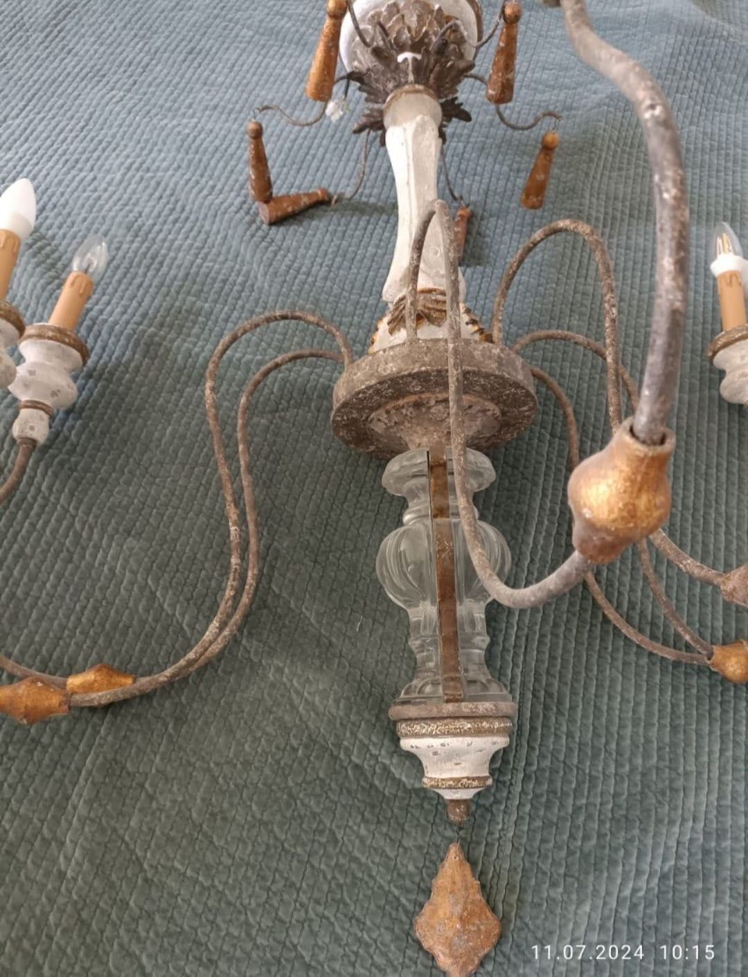 Piękny żyrandol Almi Decor