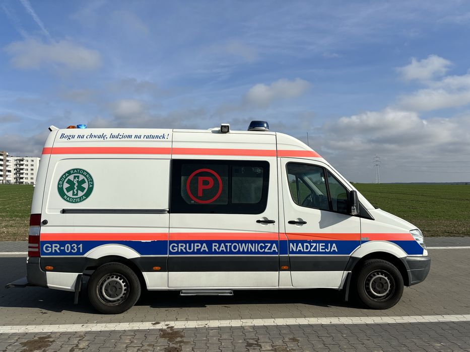 Mercedes sprinter 2.2 2009 ambulans karetka kamper