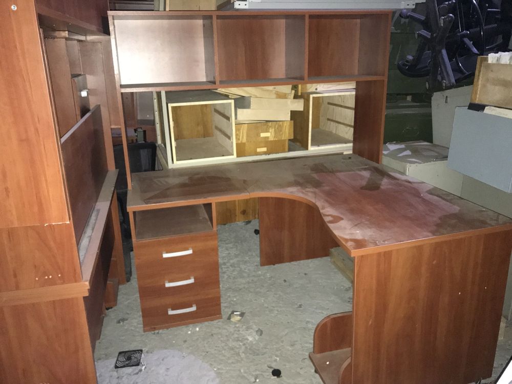 Продам офисную мебель