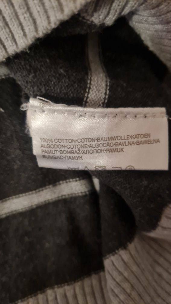 Sweter męski r.s plus 2 koszulki gratis.