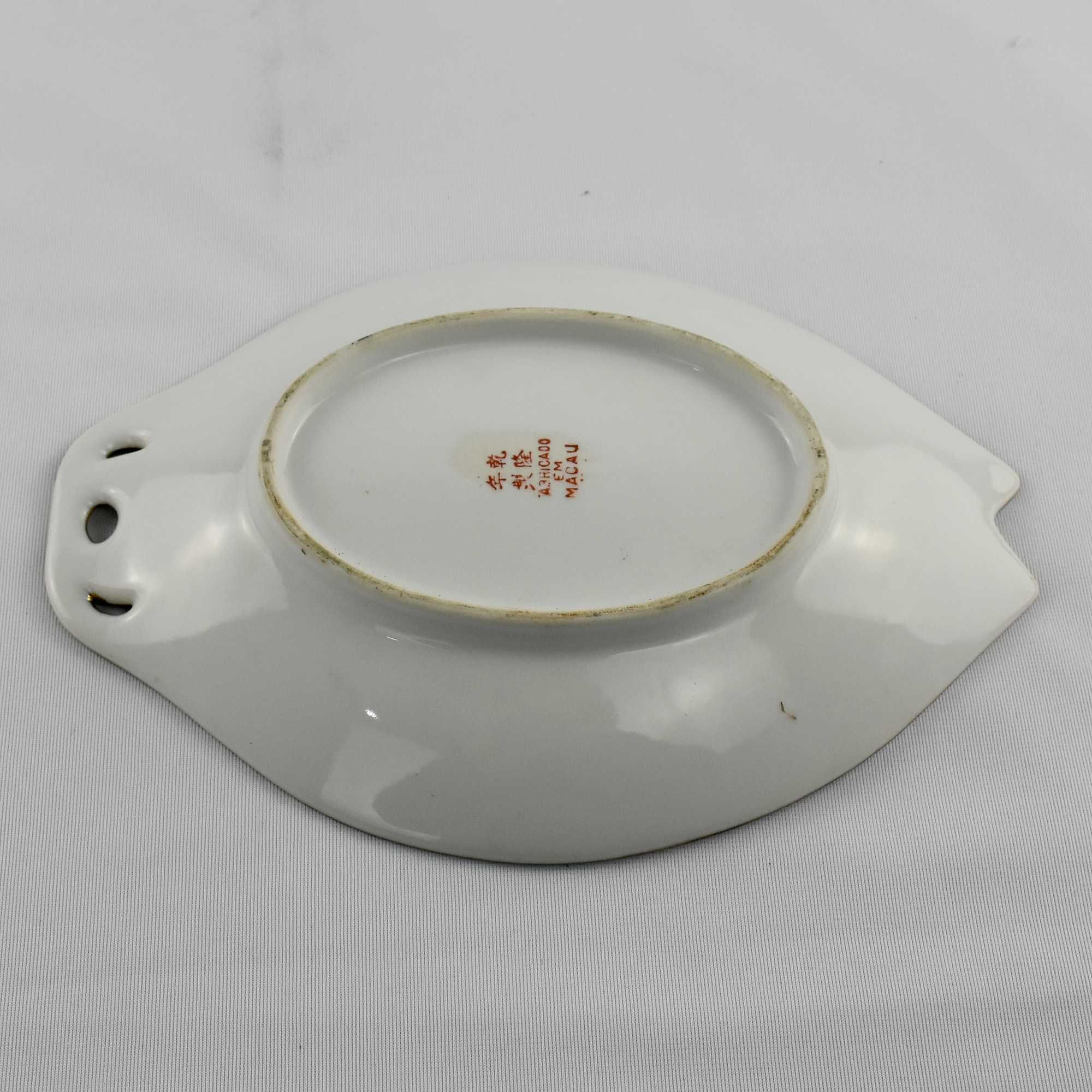 Covilhete em forma de folha, porcelana da China, decoração Mandarim