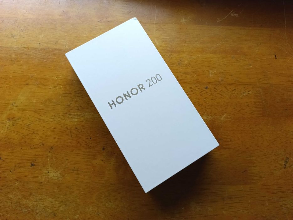 Продам Смартфон HONOR 200 12/512 ГБ НОВЫЙ