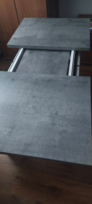 Stolik ława rozkładany na korbkę