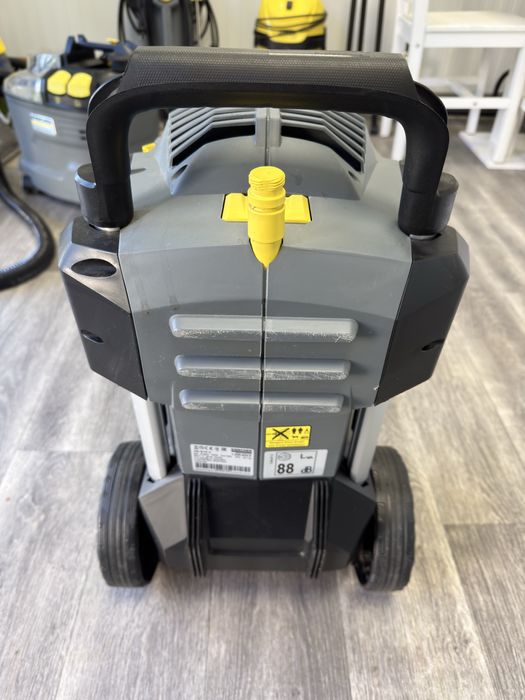 Myjka ciśnieniowa Karcher HD 5/15 C Plus z talerzem do kostki brukowej