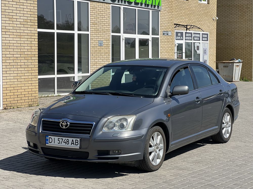 Toyota Avensis 2.0 Акпп газ/бенз