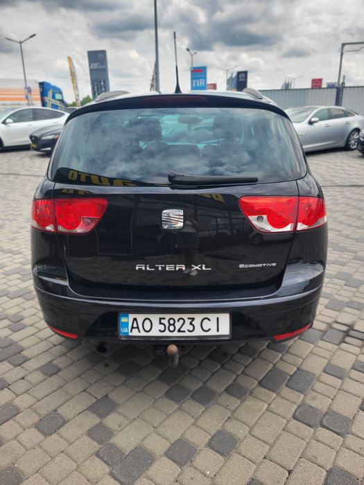 Seat altea xl  .
