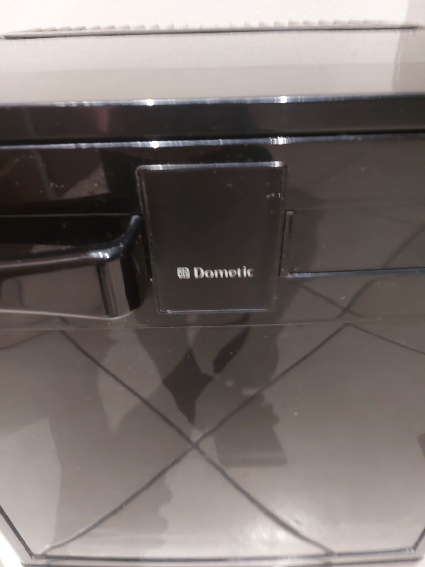 DOMETIC DS200FS lodówka absorpcyjna,turystyczna,kemping,minibar