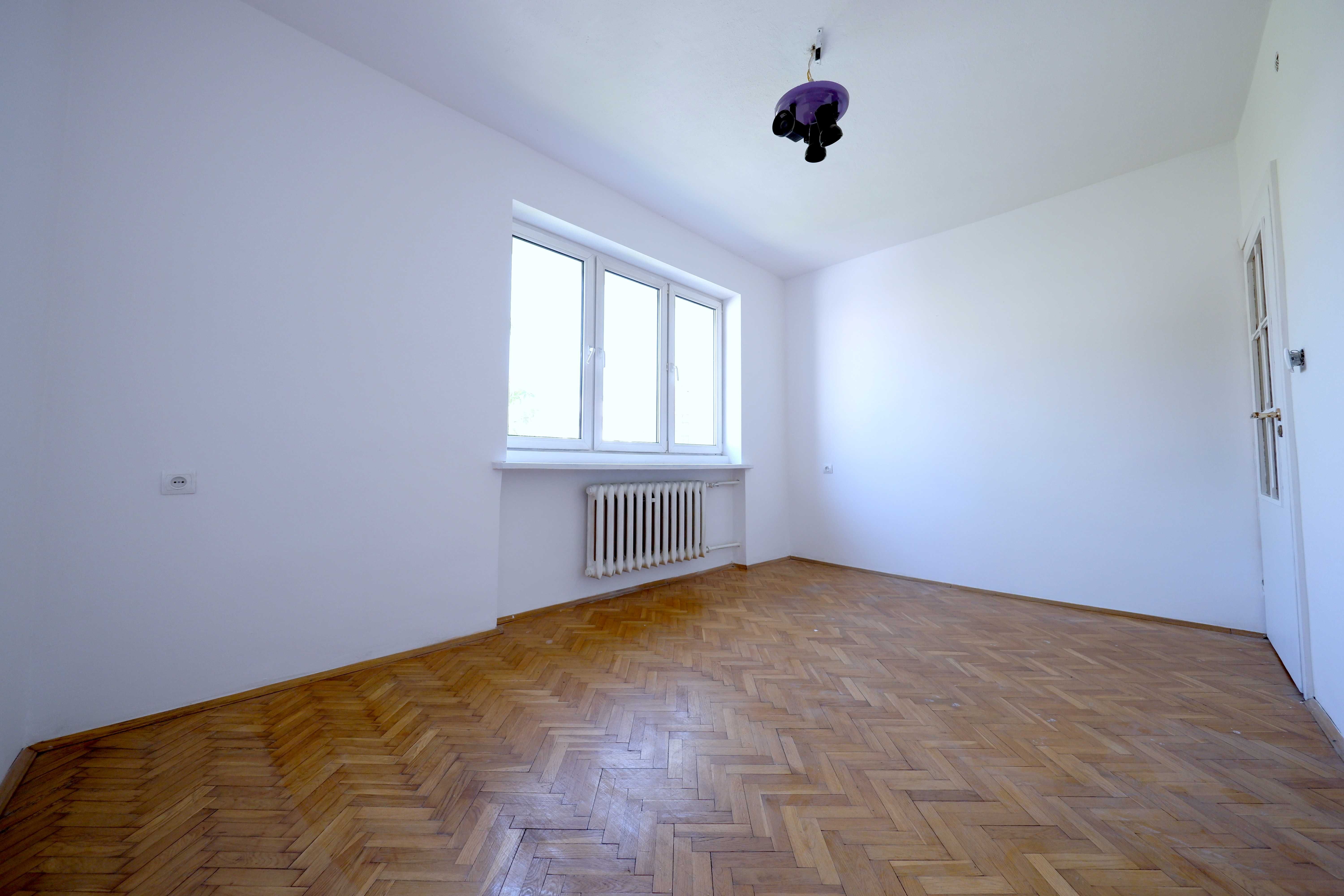 Dom wolnostojący, garaż 60 m2, Zakrzów, ul. Skarbu Zakrzowskiego
