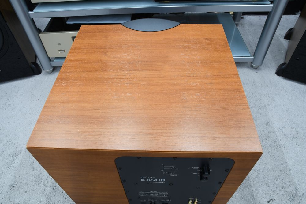 Mocny subwoofer aktywny Jamo E8 SUB w świetnym stanie!
