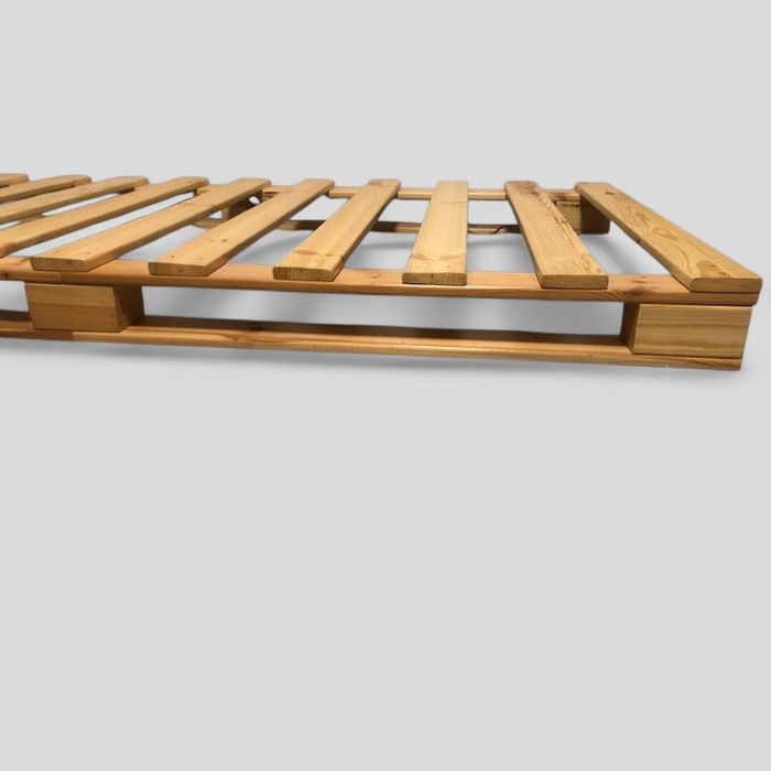 Rama łóżka stelaż z palet z litego drewna sosnowego