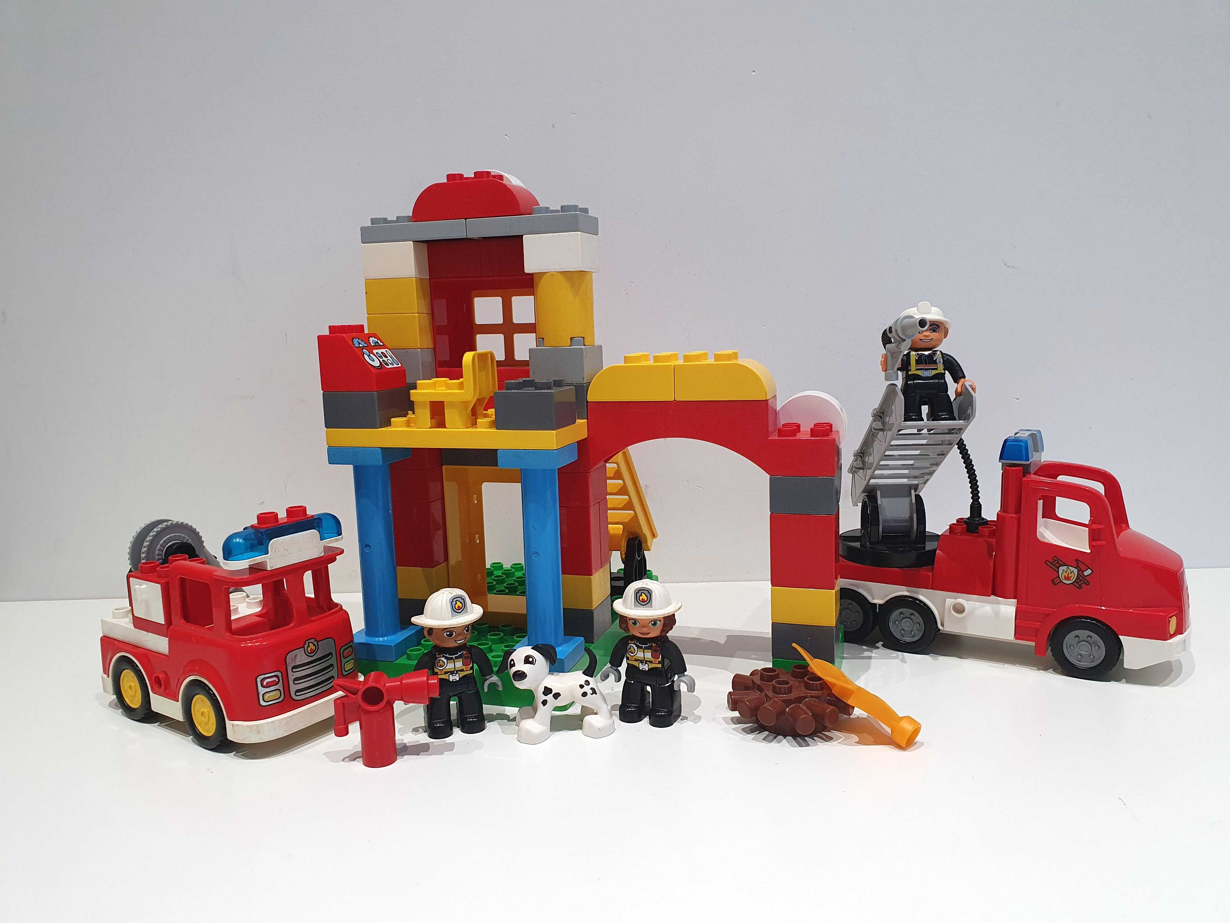 Lego DUPLO 10903 remiza strażacka straż pożarna + 5682 wóz strażacki